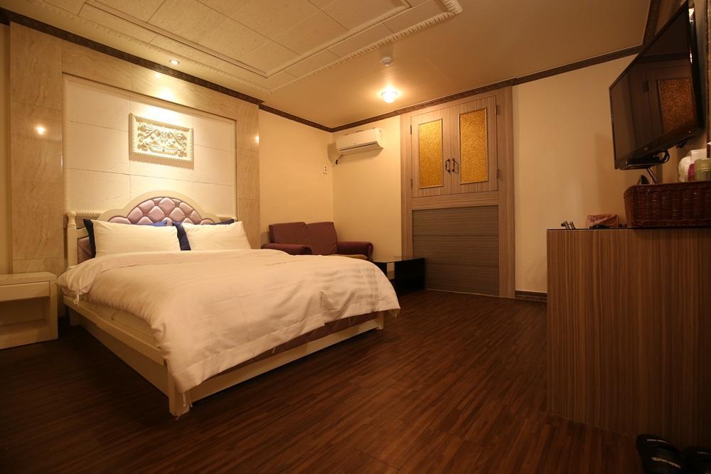 Hera Motel Daejeon Exterior photo